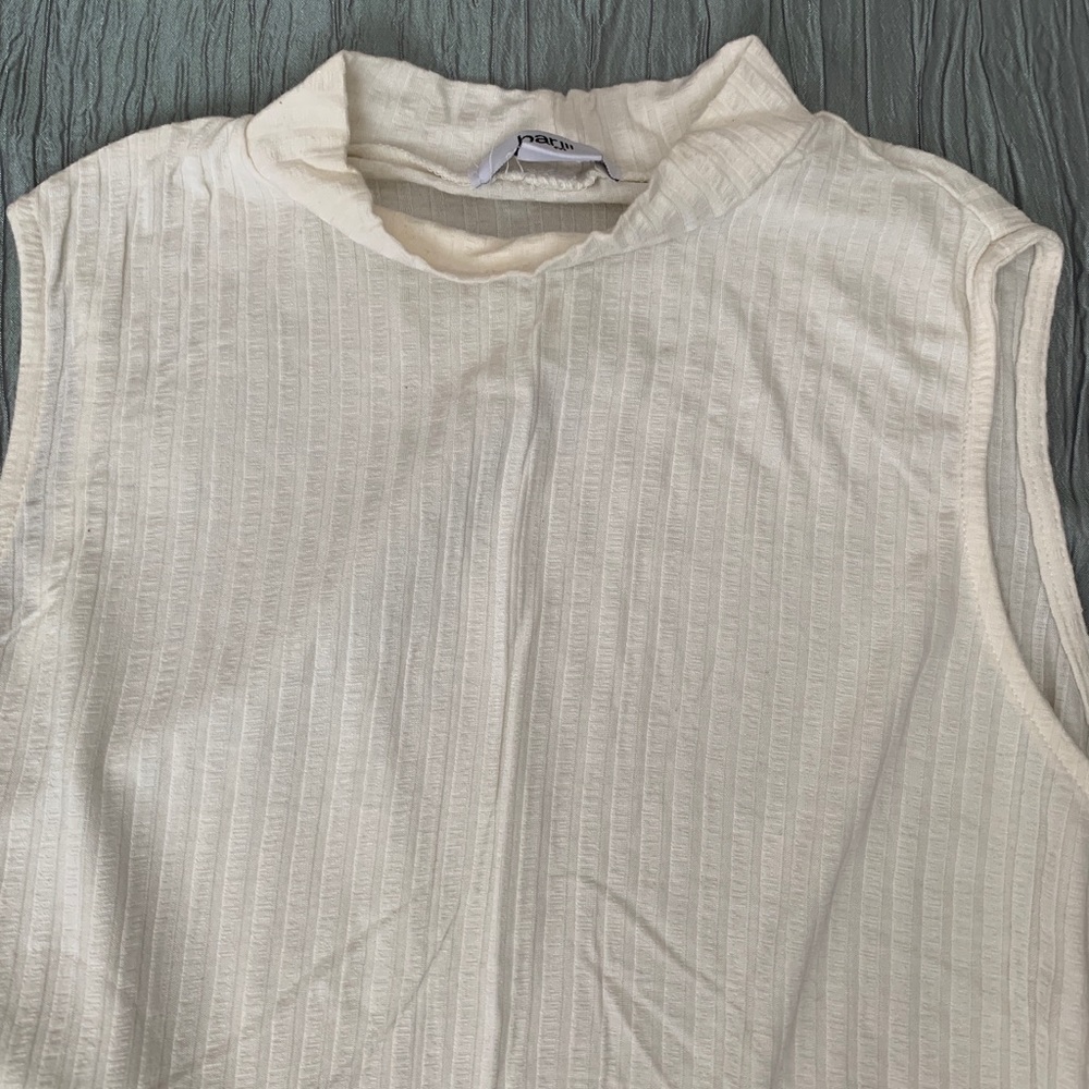 Bar III Mock-Neck Ribbed Tank - Picture 3 of 4